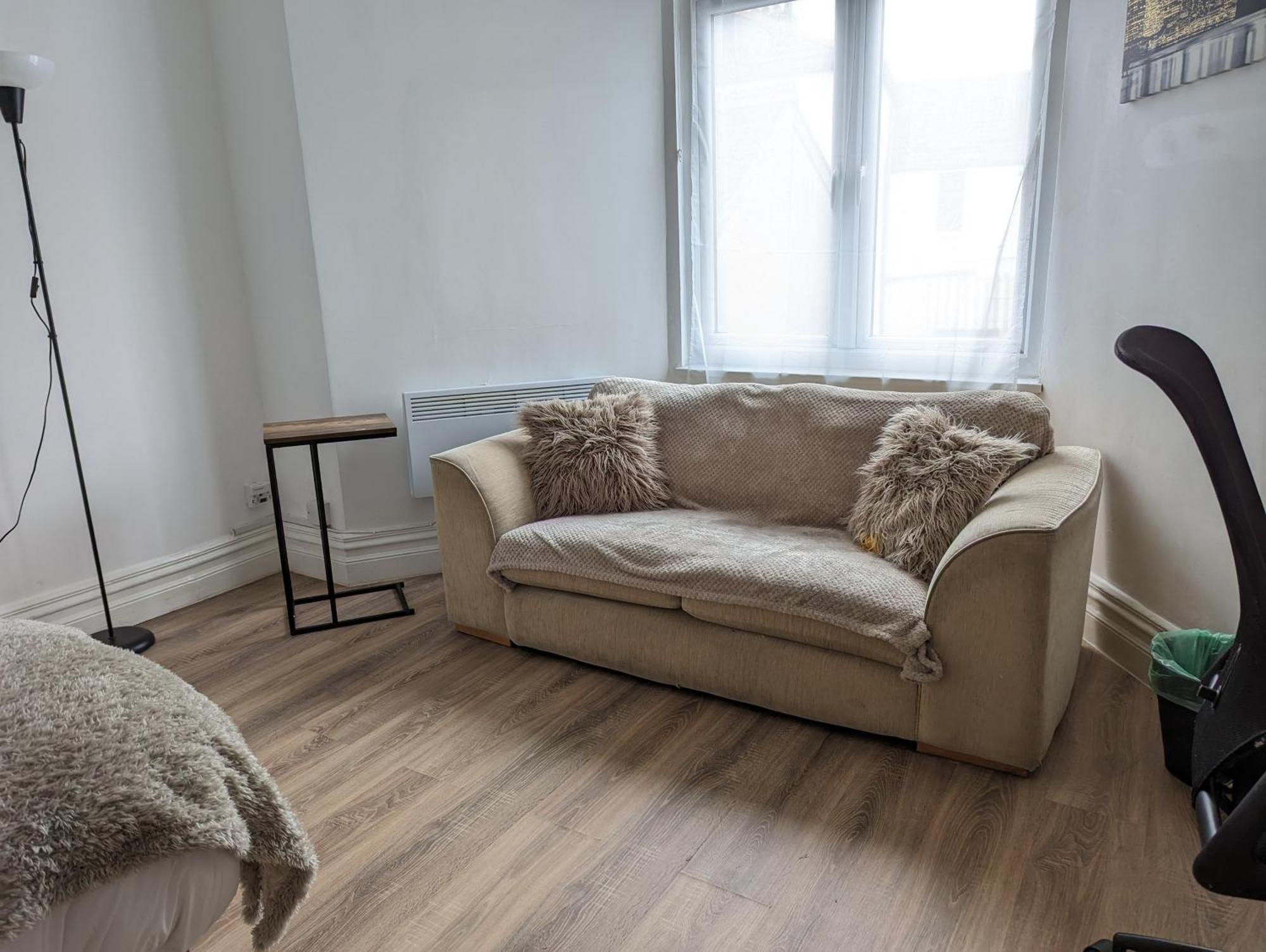 Serene 1 Bedroom Flat In Roath 카디프 외부 사진